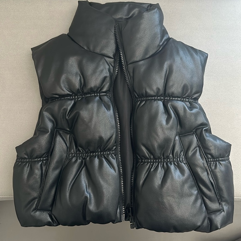 NWOT Black leather vest XXS-M